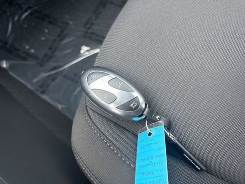 New 2026 Hyundai Kona SE image 28