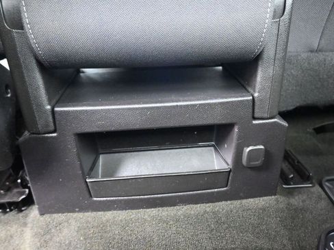 Used 2018 GMC Sierra 1500 SLE w/ SLE Value Package image 33