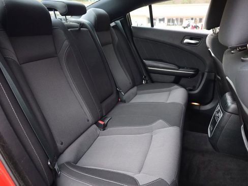 Used 2016 Dodge Charger SXT w/ Navigation & Travel Group image 22