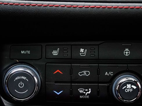 Used 2023 Dodge Durango GT AWD/4WD image 26