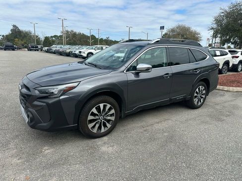 Used 2025 Subaru Outback Touring image 13