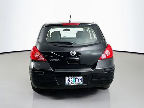 Used 2011 Nissan Versa 1.8 S FWD image 7