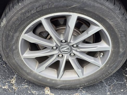 Used 2018 Acura TLX w/ Technology Package FWD image 19