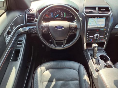 Used 2019 Ford Explorer Sport w/ Equipment Group 401A AWD/4WD image 12