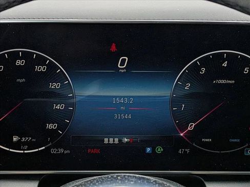 Used 2023 Mercedes-Benz GLC 300 4MATIC image 8