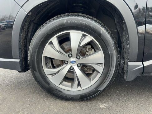 Used 2023 Subaru Ascent Premium w/ Convenience Package image 28