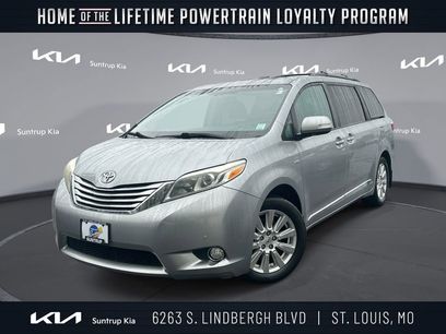 Used 2017 Toyota Sienna Limited Premium