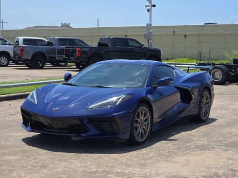 Used 2026 Chevrolet Corvette Stingray Coupe RWD image 8