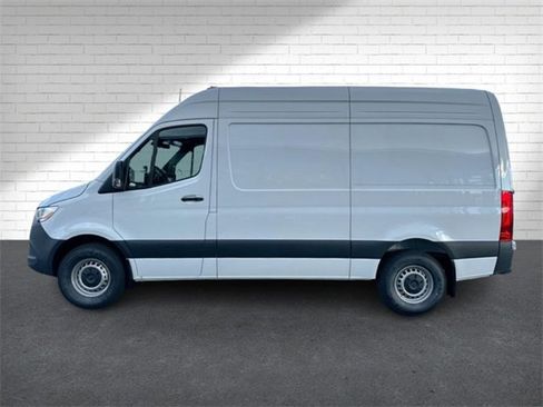 New 2025 Mercedes-Benz Sprinter 2500 image 6