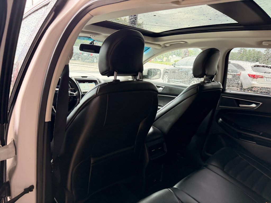 Used 2016 Ford Edge SEL w/ Canadian Touring Package AWD/4WD image 11