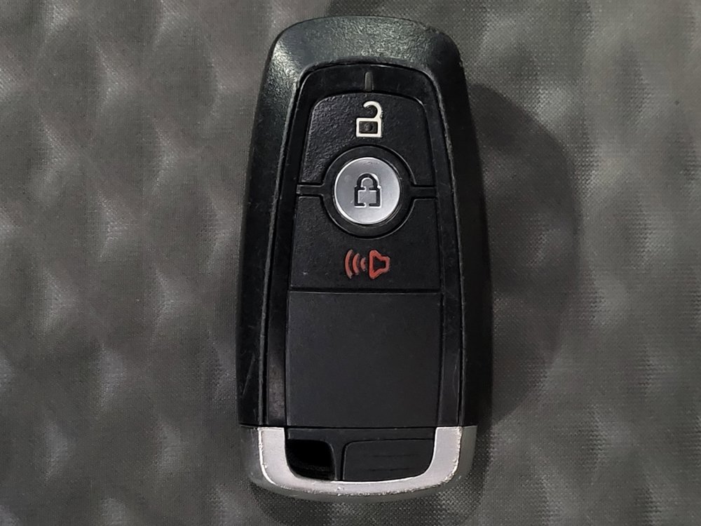 Used 2020 Ford Escape SE FWD image 32