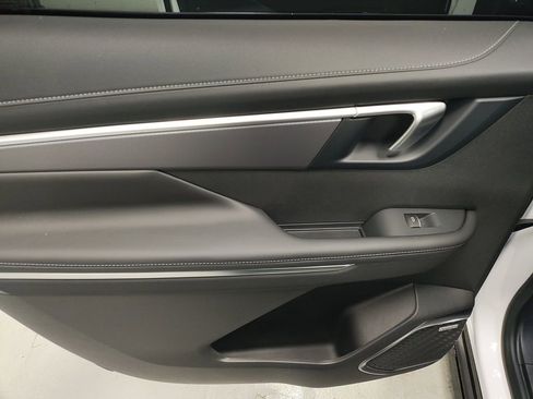 New 2026 Buick Enclave Sport Touring w/ Power Package image 28