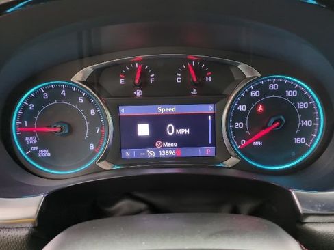 Used 2023 Chevrolet Traverse RS AWD/4WD image 8