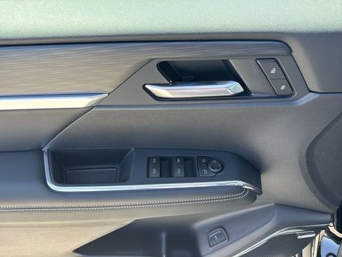 New 2026 GMC Acadia Elevation AWD/4WD image 13