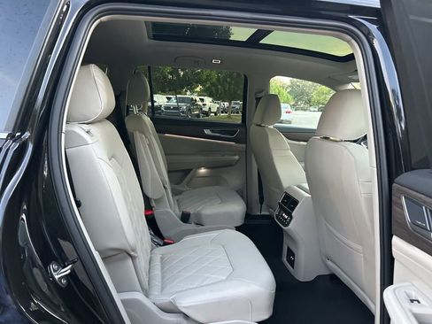 New 2026 Volkswagen Atlas SEL Premium R-Line AWD/4WD image 47