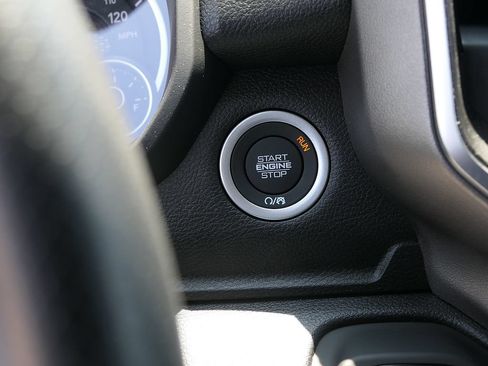 New 2026 RAM 1500 Express AWD/4WD image 15