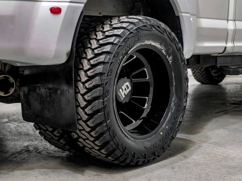 Used 2022 Ford F350 Lariat w/ Lariat Value Package AWD/4WD image 61