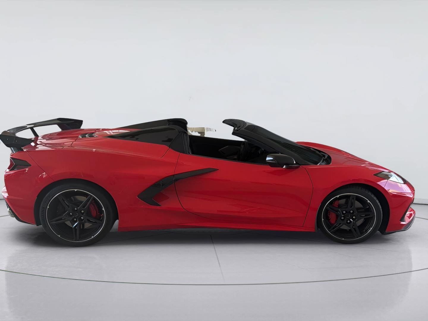 Used 2021 Chevrolet Corvette Stingray Preferred Conv w/ Z51 Performance Package RWD image 4