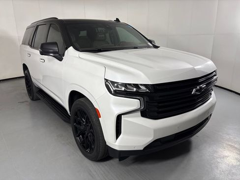 Used 2021 Chevrolet Tahoe High Country RWD image 2