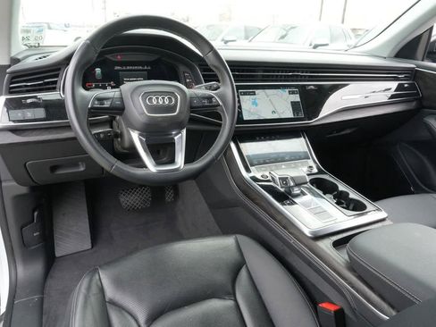 Used 2023 Audi Q8 Premium Plus image 20