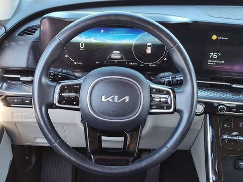 Used 2022 Kia Carnival SX Prestige image 20