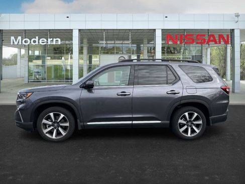 Used 2023 Honda Pilot Elite image 2