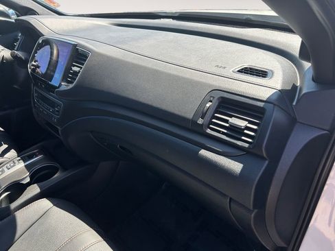 Used 2023 Honda Passport TrailSport image 26