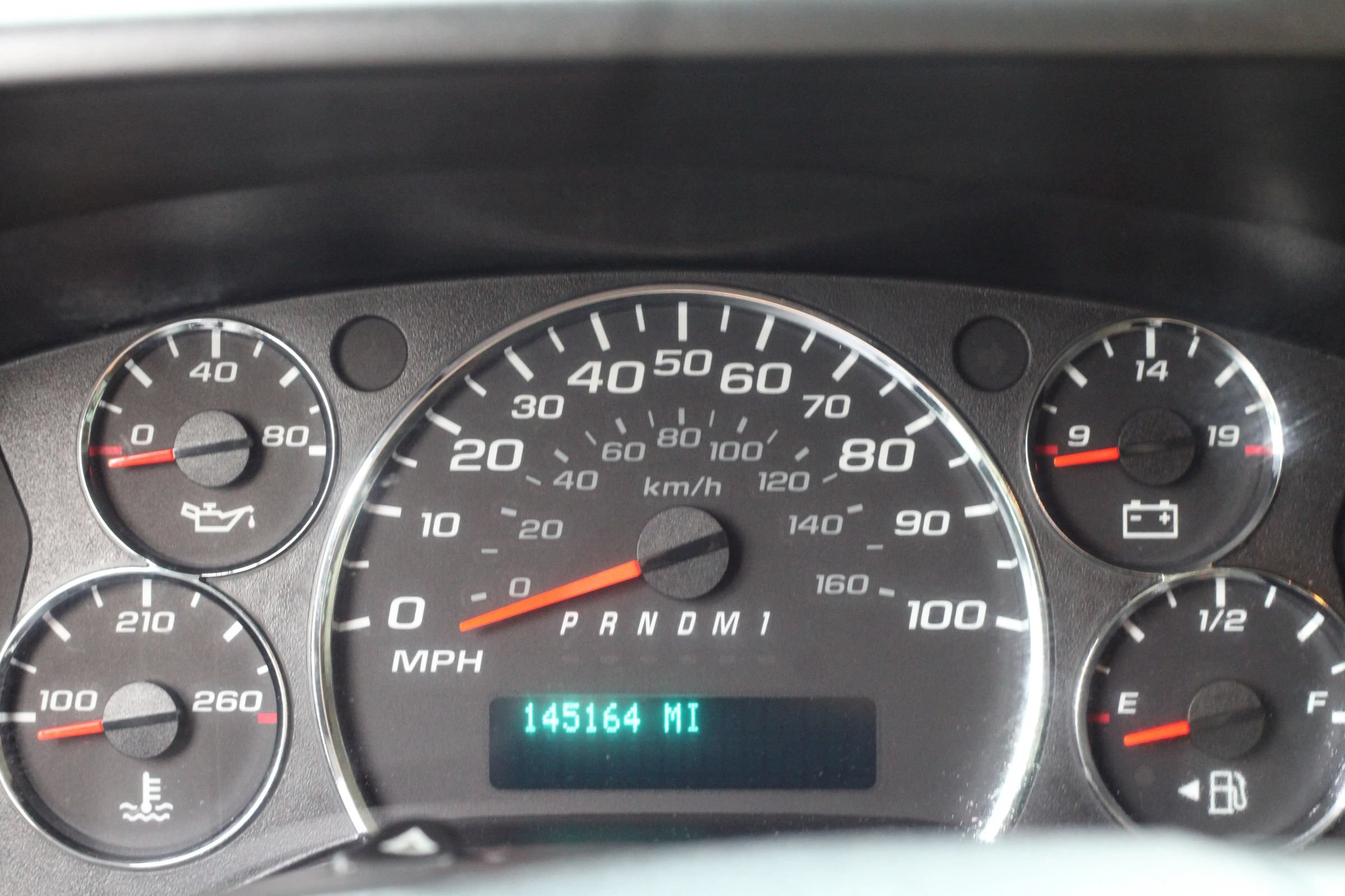 Used 2015 Chevrolet Express 2500 RWD image 14