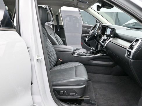 Used 2023 Kia Sorento SX Prestige AWD/4WD image 37