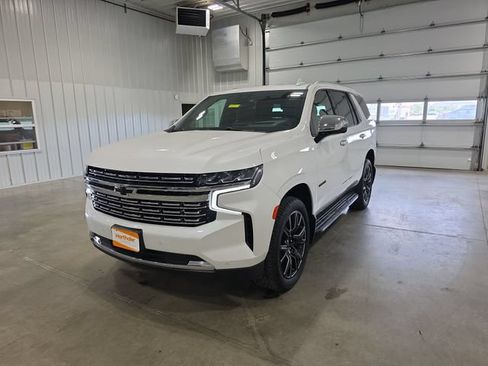 Used 2023 Chevrolet Tahoe Premier AWD/4WD image 4