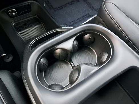 New 2026 Chrysler Pacifica Select FWD image 24