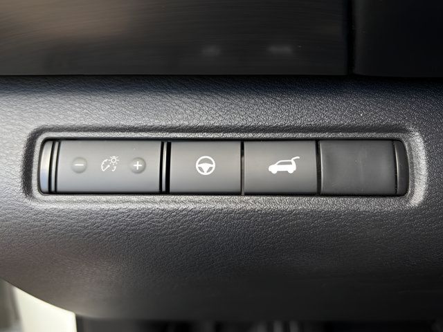 Certified 2023 Nissan Pathfinder SL FWD image 10