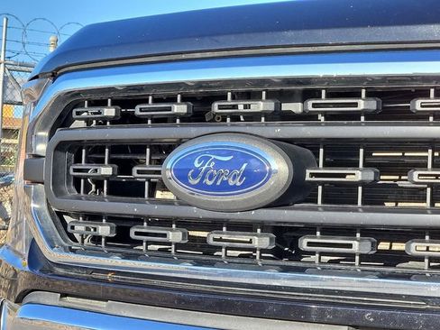 Used 2023 Ford F150 XLT image 7