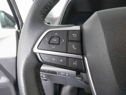 Used 2023 Toyota Sienna XLE image 28