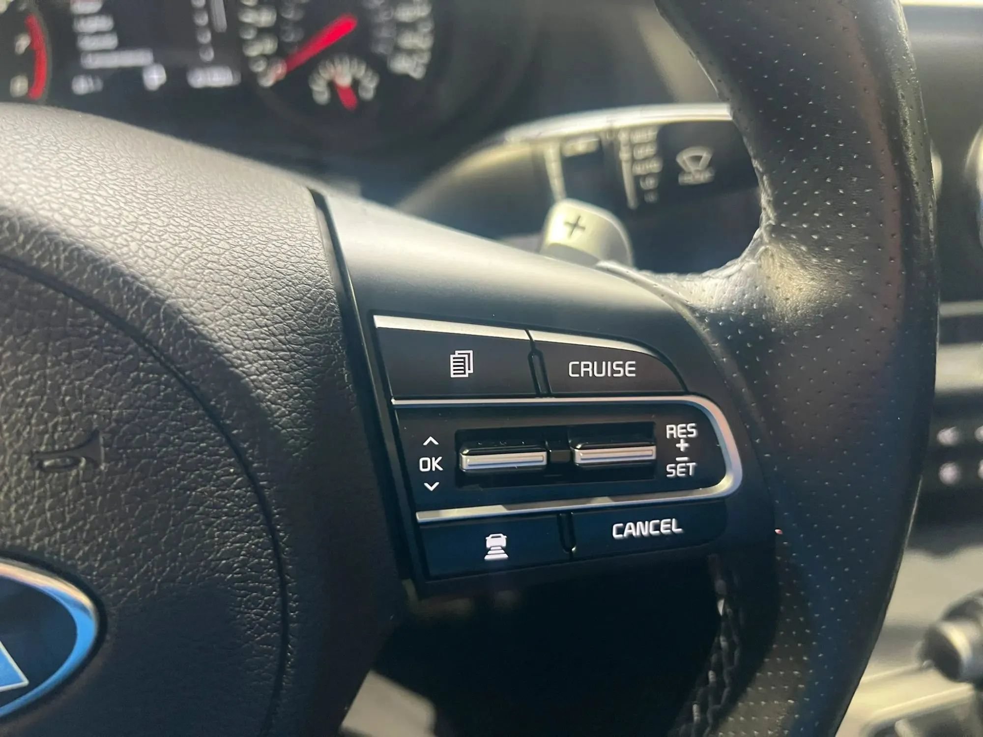 Used 2020 Kia Stinger GT1 AWD/4WD image 20