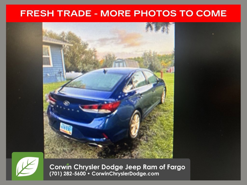 Used 2018 Hyundai Sonata SE w/ Winter Weather Package FWD 360° Tour