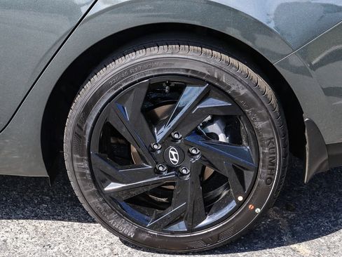 New 2026 Hyundai Elantra Sport image 11