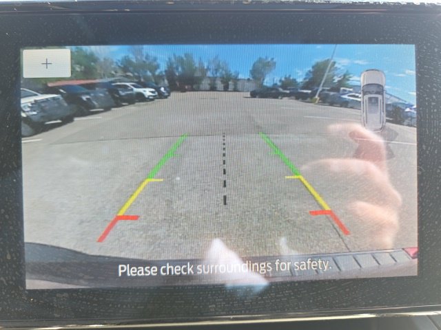 Used 2022 Ford Explorer XLT w/ Equipment Group 202A RWD image 13