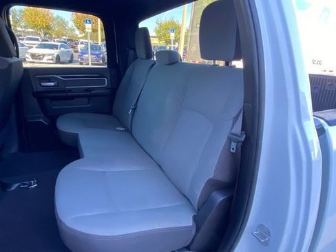Used 2022 RAM 2500 Big Horn image 25