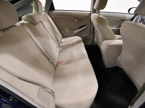 Used 2014 Toyota Prius Two image 13