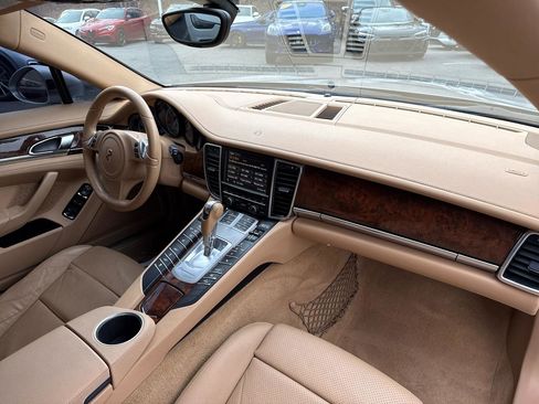 Used 2012 Porsche Panamera S image 43