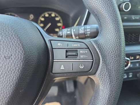 Used 2024 Honda CR-V EX image 13
