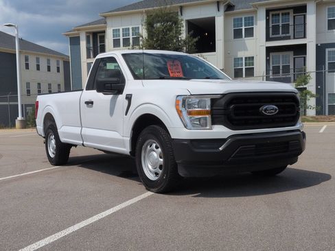 Used 2022 Ford F150 XL w/ Equipment Group 101A High RWD image 1