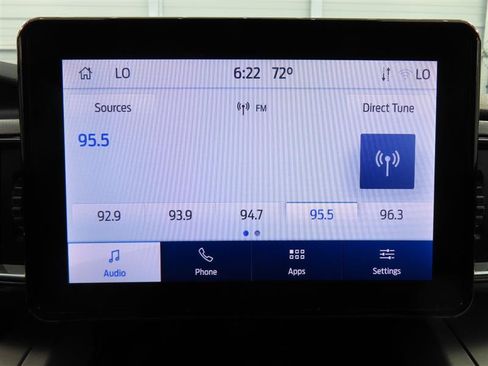 Used 2022 Ford Explorer XLT w/ Equipment Group 202A AWD/4WD image 26