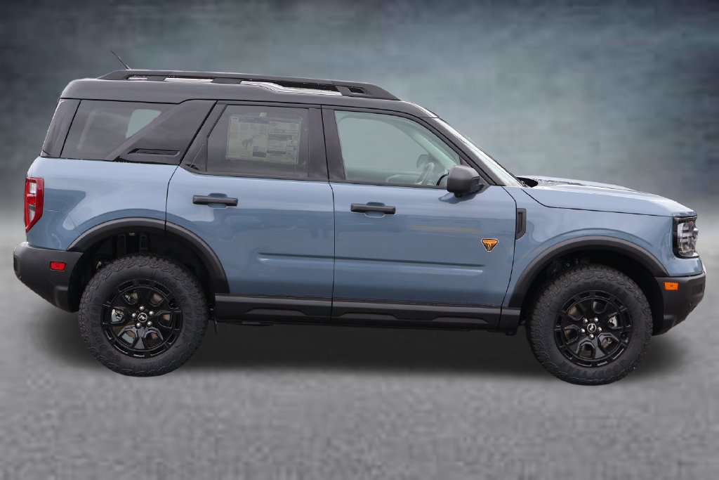 New 2026 Ford Bronco Sport Badlands w/ Sasquatch Badlands Package AWD/4WD image 2