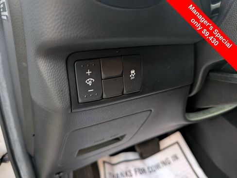 Used 2016 Kia Soul Base image 16