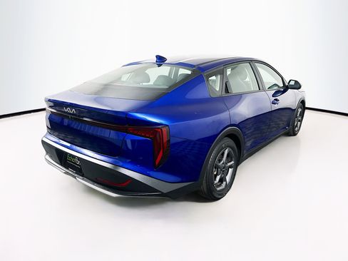 Used 2025 Kia K4 LXS image 9