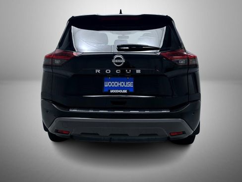 Used 2022 Nissan Rogue SV w/ SV Premium Package image 6