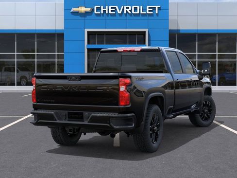 New 2026 Chevrolet Silverado 2500 LT image 4