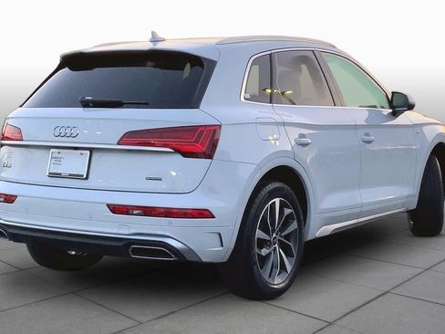 Used 2023 Audi Q5 2.0T Premium Plus w/ Premium Plus Package AWD/4WD image 12